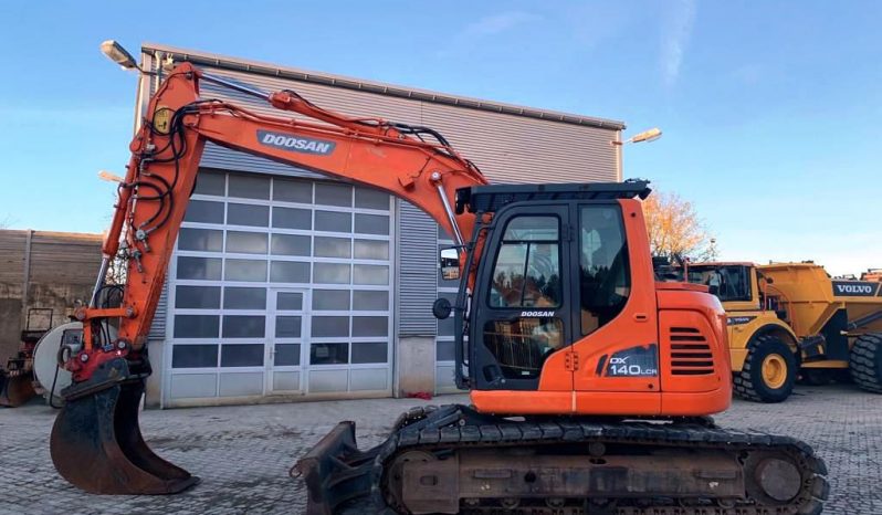 Doosan DX140 full