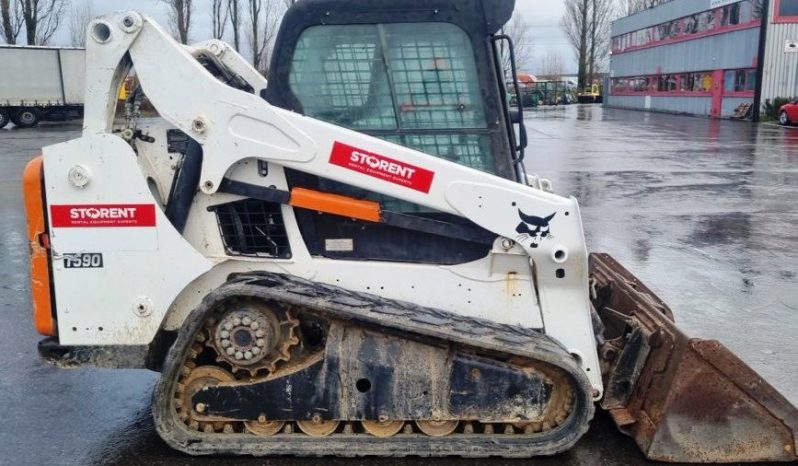 Bobcat T590 full