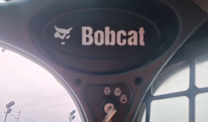 Bobcat T590 full